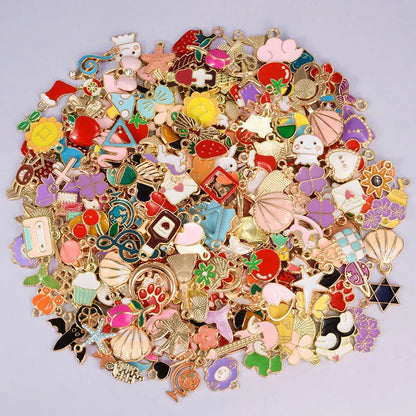 Extra Charm Set*